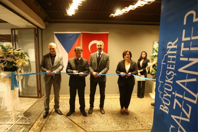 Çağdaş fotoğrafta bilim sergisi