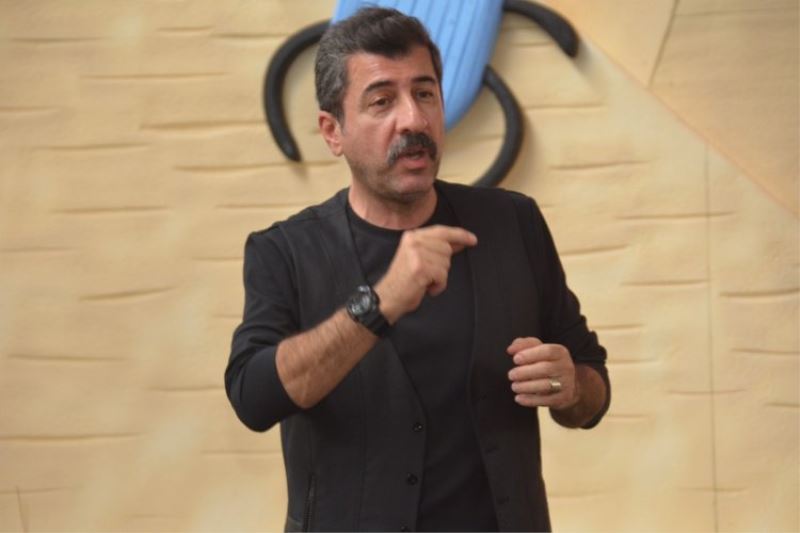 Ünlü oyuncu Hakan Bilgin  tecrübe paylaşımında