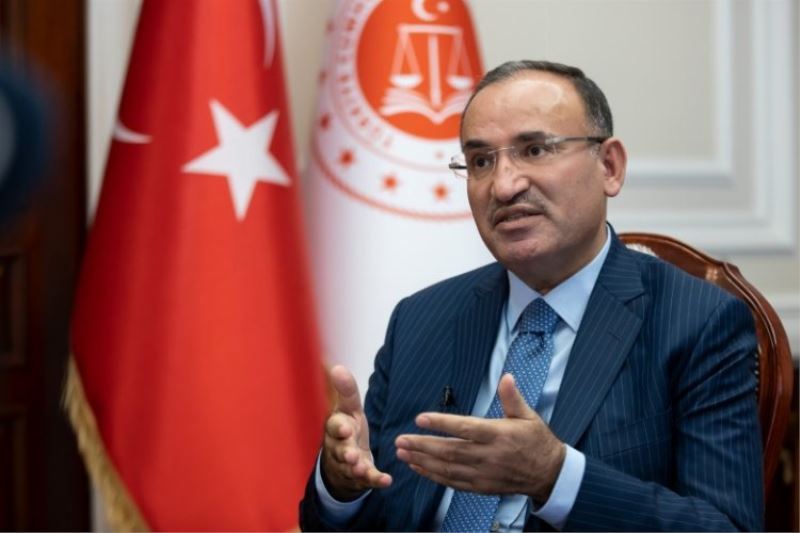  Bozdağ: Kadınlardan yana tarafız..