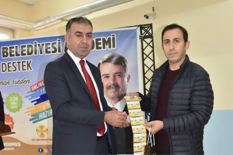  2 bin öğrenciye eğitim kartı