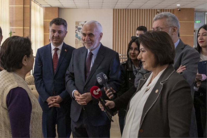 Yaşlılara şefkat ziyareti