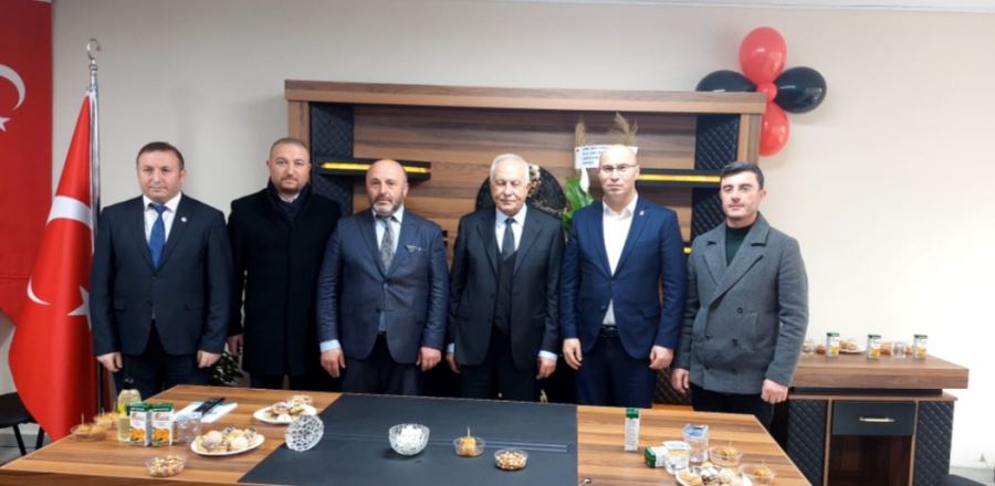 Dernekler Toplumda Dayanışmayı Sağlıyor