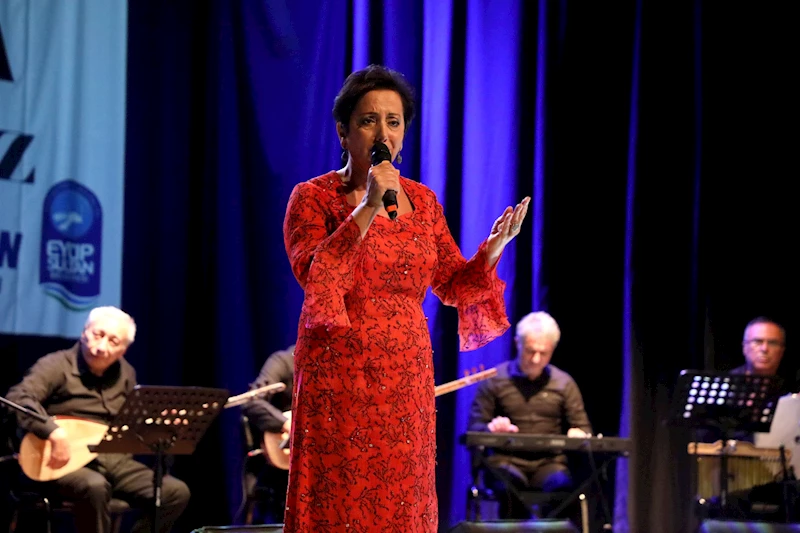 Aşık Veysel’e vefatının 50. yıl dönümünde anma