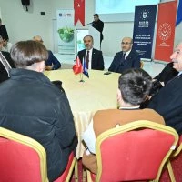 Söz, geleceğin teminatı çocuklarda