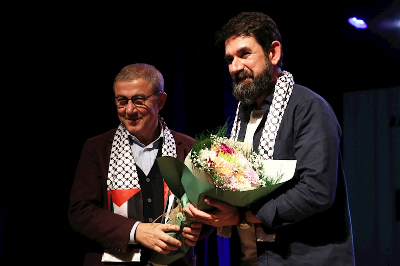 Eyüpsultan’da Serdar Tuncer’le şiir dolu gece