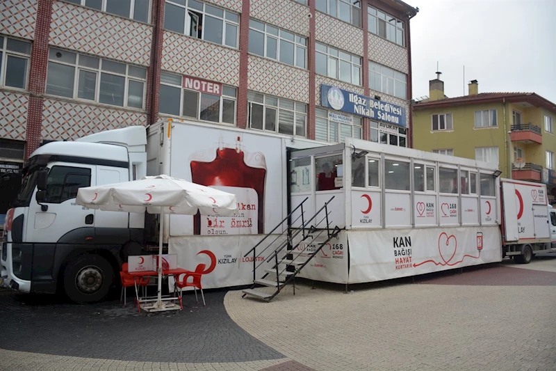 Kızılay Kan Toplama Tırı İlçemizde