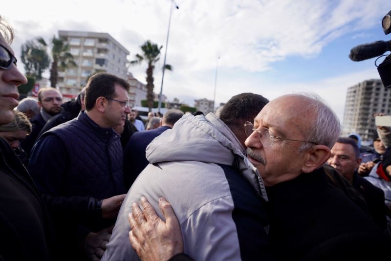 KILIÇDAROĞLU, İMAMOĞLU VE BAŞKANLAR  VATANDAŞLARIN ACISINA ORTAK OLDU