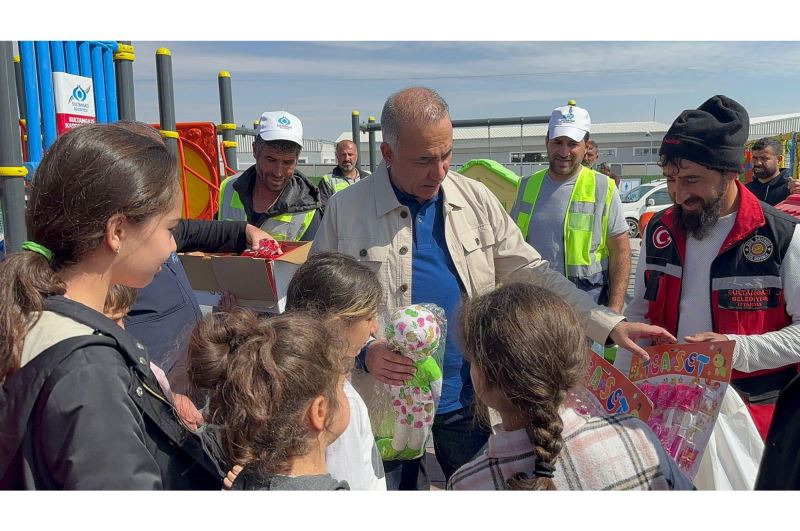 Çocuklar Gülsün Diye Konteyner Kente Çocuk Parkı