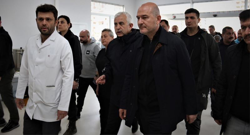 Bakan Soylu, Büyükşehir Hastanesi’ni inceledi