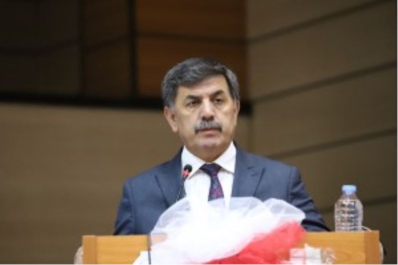 DEPREM VE YAŞAMAK adlı Panel düzenlendi.