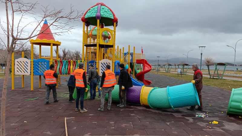 Park ve Bahçelerde Bahar Bakımı