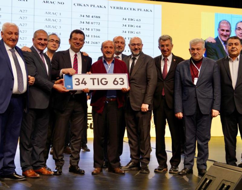 İSTANBUL YENİ TAKSİLERİNİ BEKLİYOR