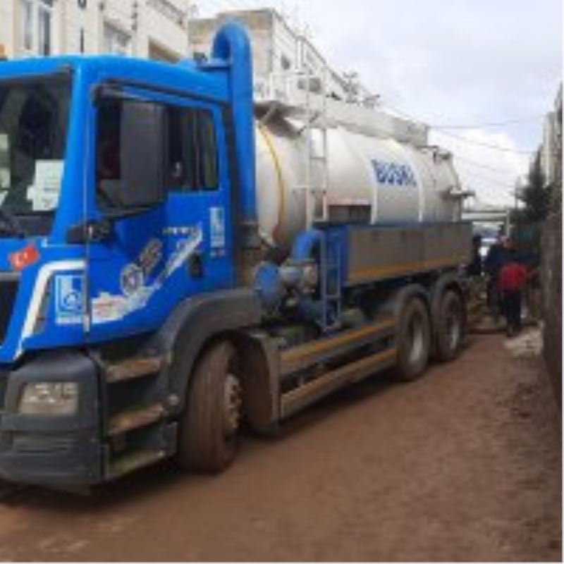 BUSKİ, selin yaralarını sarıyor