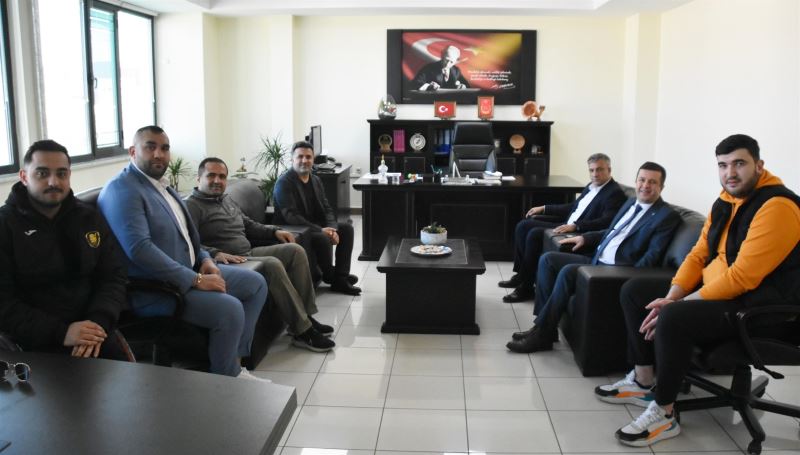 Tekerlekli Sandalye Basketbol Takımı’na Üniversiteden Destek