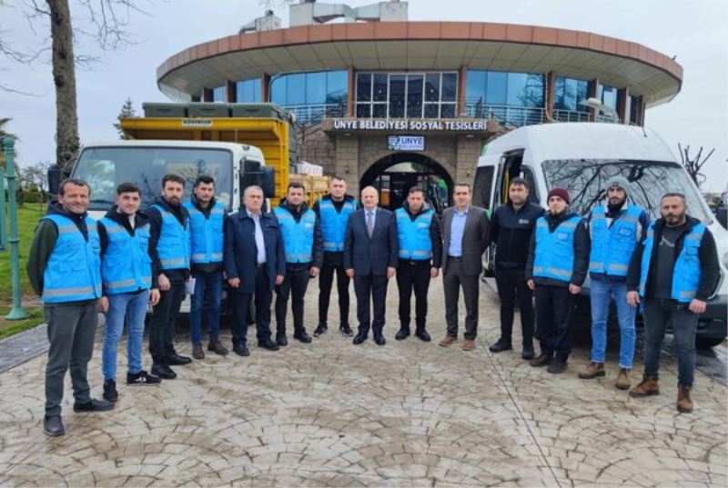 ÜNYE BELEDİYESİ EKİPLERİ RAMAZAN AYINDA DA DEPREM BÖLGESİNDE