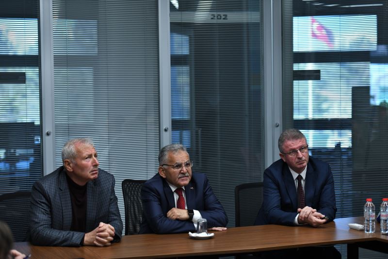 Büyükşehir, Akıllı Kavşakların Sayısını 123’e Çıkarıyor