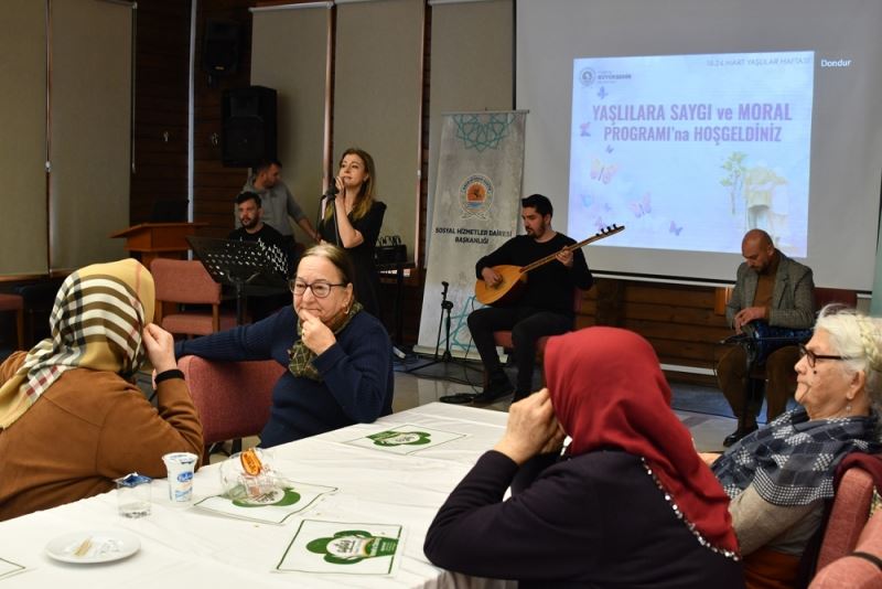 Büyükşehirden yaşlılar için özel program