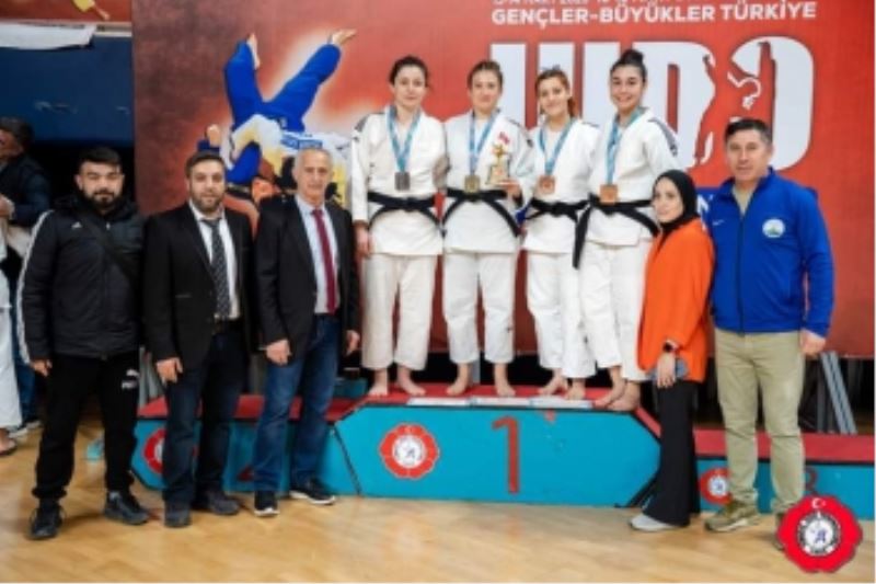 Osmangazili Judoculardan 3 Madalya