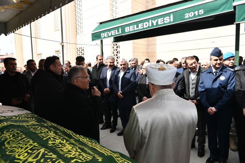 Başkan Büyükkılıç’ın Ablası Nafiye Tokgöz Toprağa Verildi