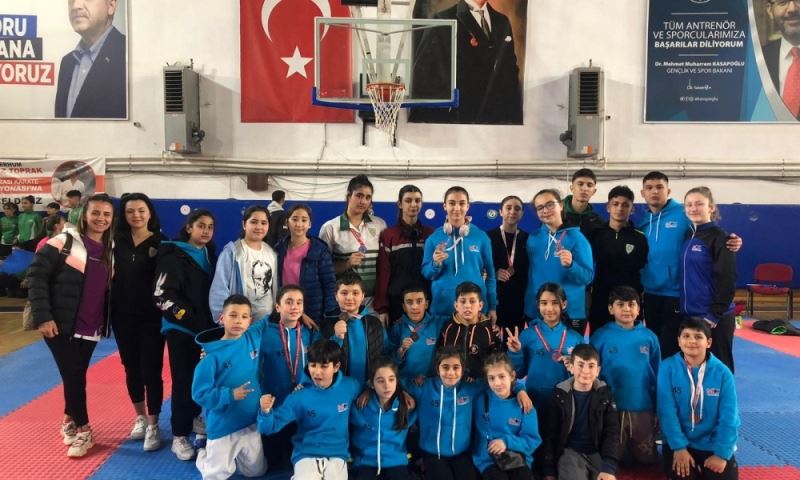 Karatecilerimiz, Muğla’da 18 Madalya Kazandı