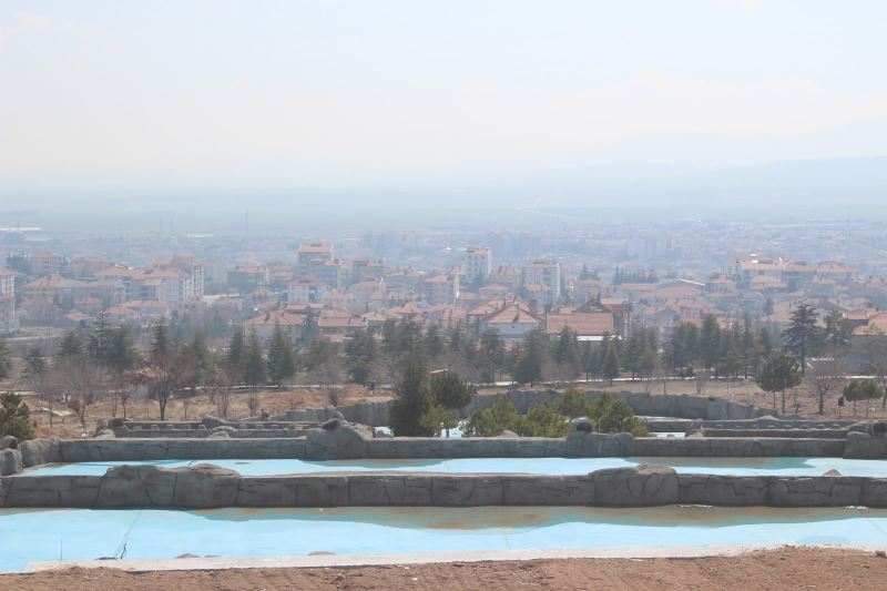 Millet Bahçesinde Çalışmalar Devam Ediyor