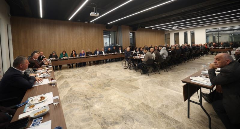 Başkan Büyükakın: En önemli gündemimiz deprem