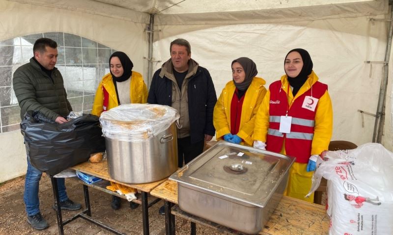 Manisa Büyükşehir, Deprem Bölgesine Desteğini Sürdürüyor