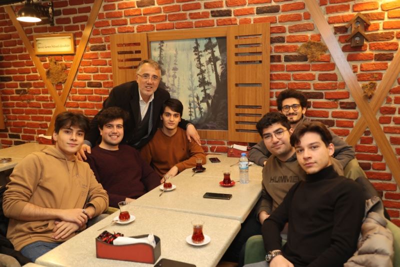 Belediye Başkanı Savran: “Gençlik Bizim Gözbebeğimiz, Geleceğimiz”