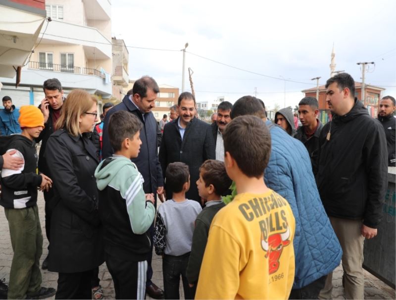 VALİ AYHAN VE BAŞKAN CANPOLAT, KARŞIYAKA’DA İNCELEMELERDE BULUNDU