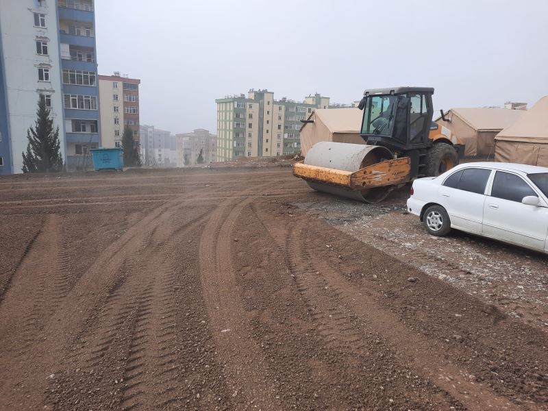 BAŞKAN OKAY, VATANDAŞLARIMIZIN HAYATINI KOLAYLAŞTIRMA ADINA YOĞUN ÇALIŞMA YAPIYORUZ