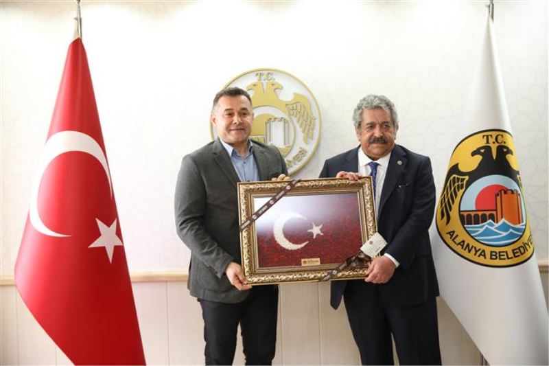 MHP GENEL BAŞKAN YARDIMCISI FETİ YILDIZ BAŞKAN YÜCEL’İ ZİYARET ETTİ