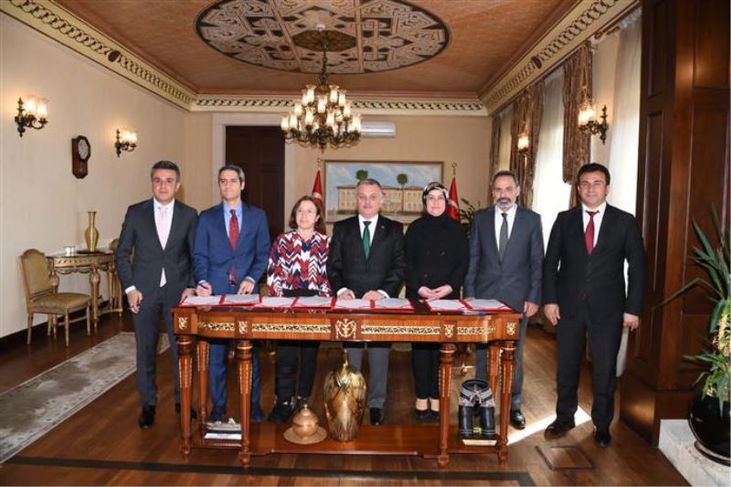 İMZALAR ATILDI! ALANYA’YA BİR ANLAMLI ANAOKULU BAĞIŞI DAHA