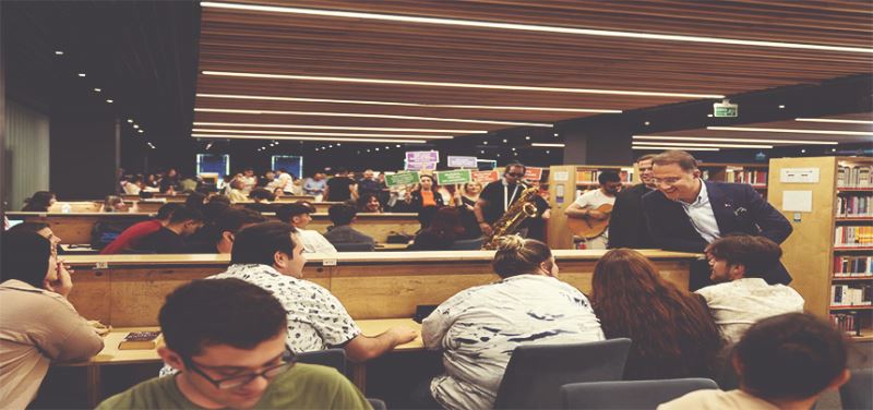 BEYLİKDÜZÜ’NDE ÖĞRENCİLER SINAV ÖNCESİ MORAL DEPOLADI