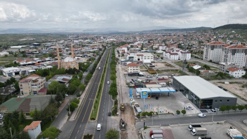 Fevzi Çakmak Caddesi Servis Yolu Sıcak Asfalt Oluyor