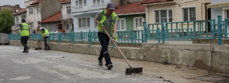 BAŞKAN VEKİLİMİZ DAMCI SAĞANAK YAĞMUR SONRASI SAHA ÇALIŞMALARINI İNCELEDİ