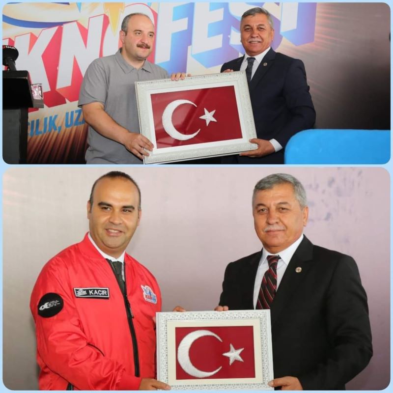 Altıntaş için durmadan, yorulmadan hizmete devam edeceğiz inşallah.