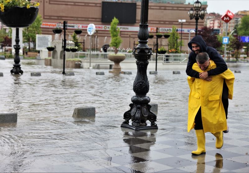 Başkan Altınok yine uyardı: ABB hâlâ görevini yapmıyor