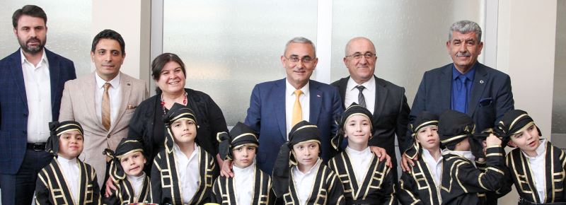 BAŞKANIMIZ IŞIK, SANAT GECESİNİN KONUĞU OLDU