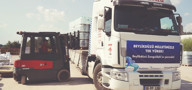 SELİN VURDUĞU ZONGULDAK’A BEYLİKDÜZÜ’NDEN YARDIM