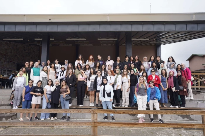 Genç Başkan Danışmanları Kampta