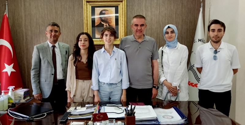 Lider Okuldan Büyük Başarı… (GÖRÜNTÜLÜ HABER)