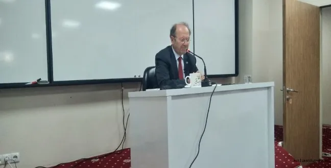 Yusuf Kaplan hoca Suffe Medresesine selam verdi