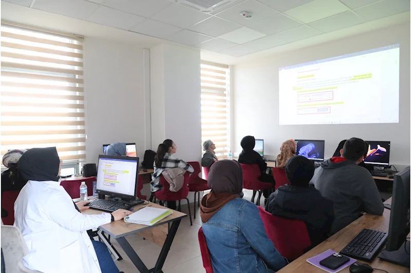 Abdurrahim Karakoç Kültür Merkezi Sultangazililerden büyük ilgi görüyor