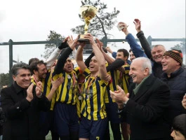 MAHALLEM FUTBOL TURNUVASI NEFESLERİ KESTİ
