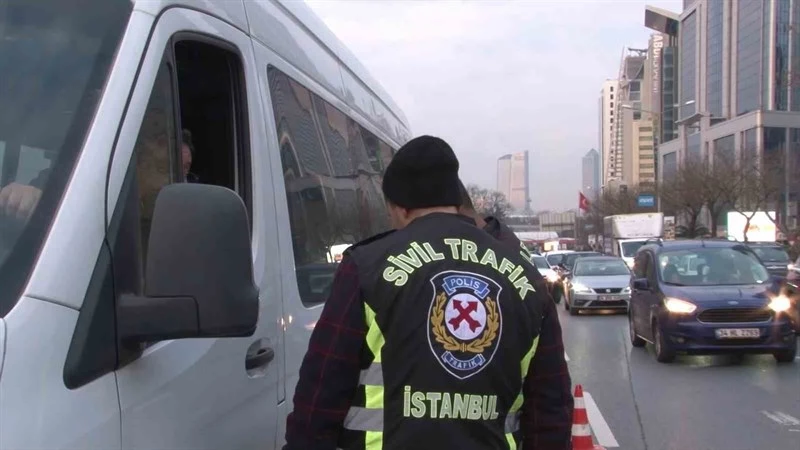 Sarıyer’de Okul Çevresindeki Denetimler Devam Ediyor