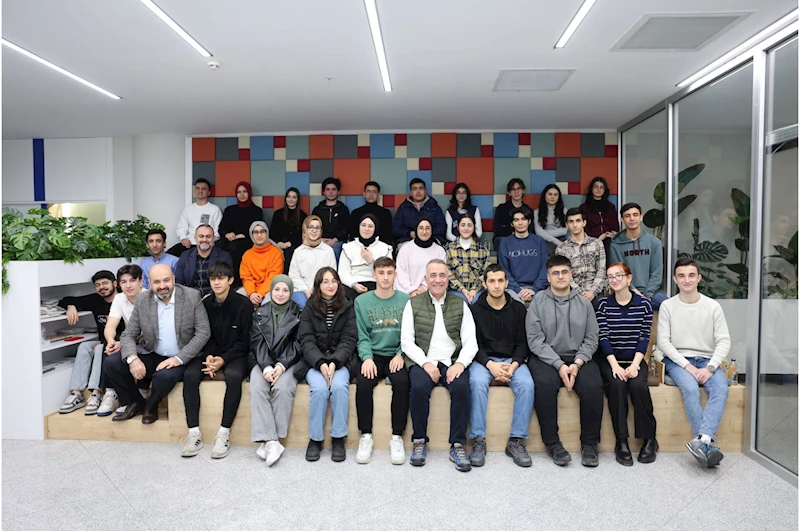 Sultangazi Belediyesi’nden Üniversite Öğrencilerine Büyük Müjde: Ulaşım Masraflarınız Bizden!