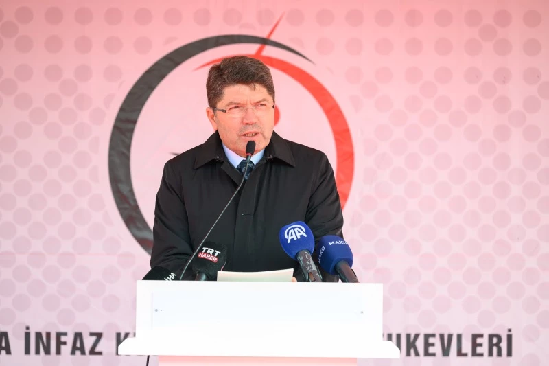 ADALET BAKANI YILMAZ TUNÇ, BURDUR’DA ADALET BAKANLIĞI İŞYURTLARI ATÖLYE VE TESİSLERİNİN AÇILIŞINDA KONUŞTU