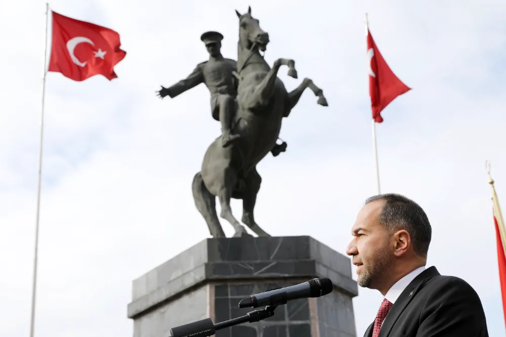 Başkan Özdemir