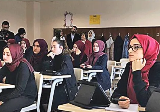 Seçmeli Din Dersleri: Çocukların Ahlaki ve Manevi Gelişimi İçin 