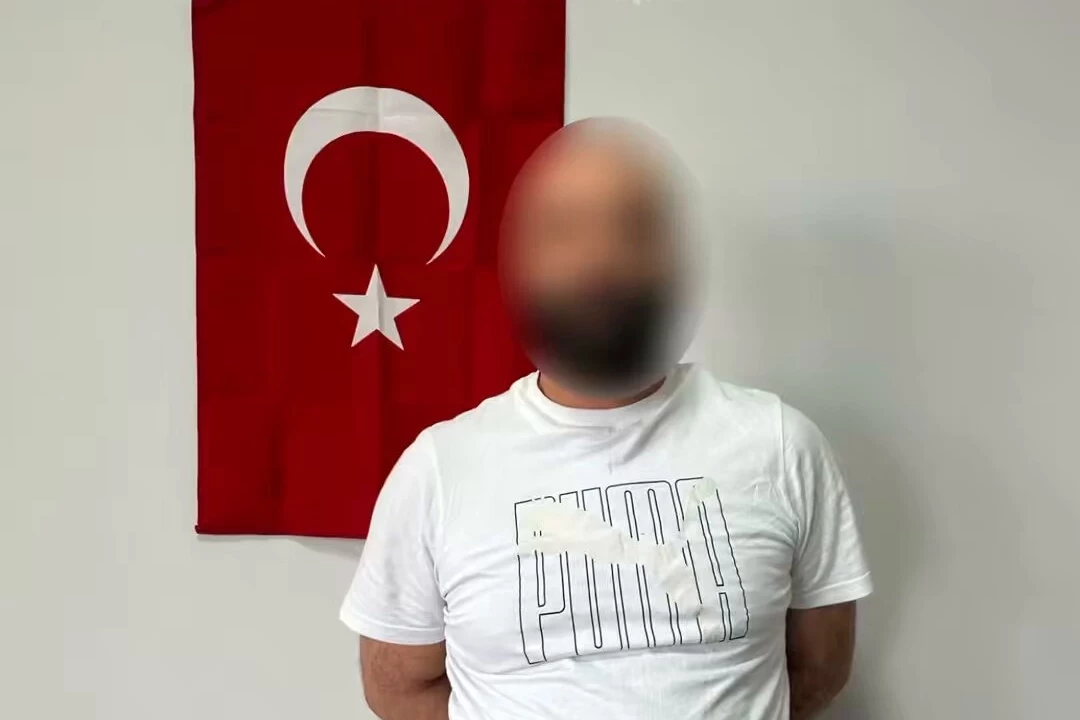 Türk polisinden kaçamadılar!